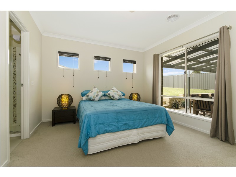 3 Edols Street, Ballan VIC 3342