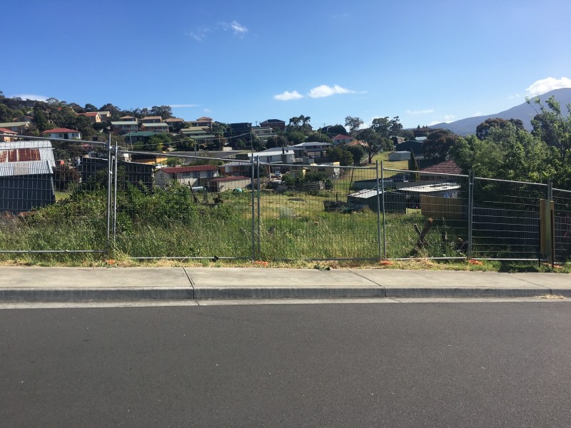 4 Paige Court, Warrane TAS 7018