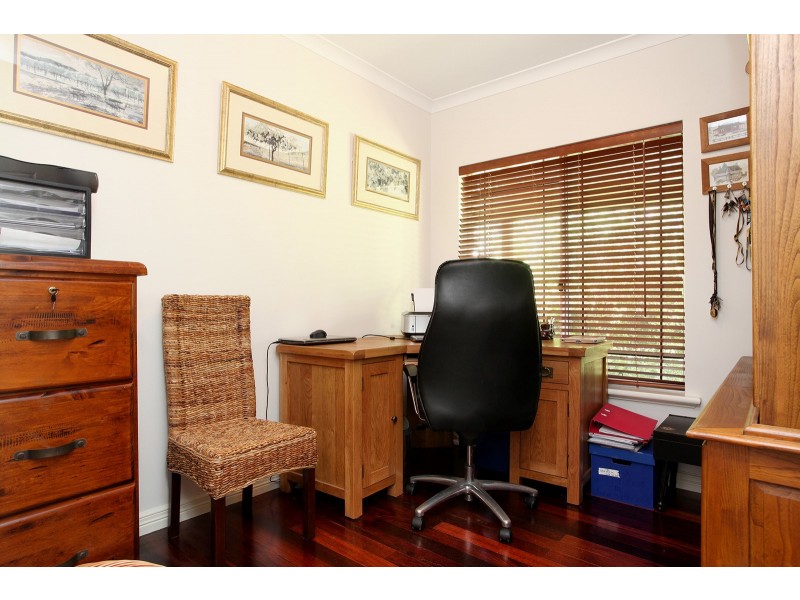 12 Sophia Grove, Roleystone WA 6111