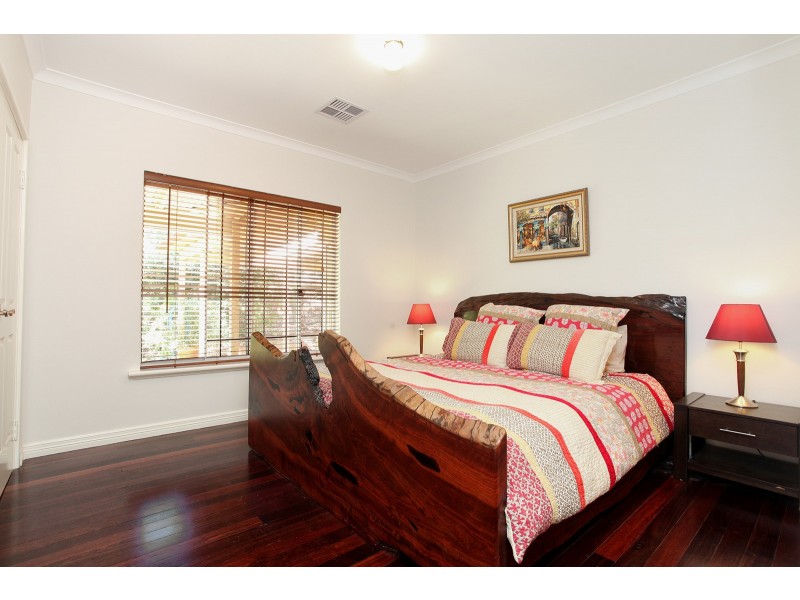 12 Sophia Grove, Roleystone WA 6111