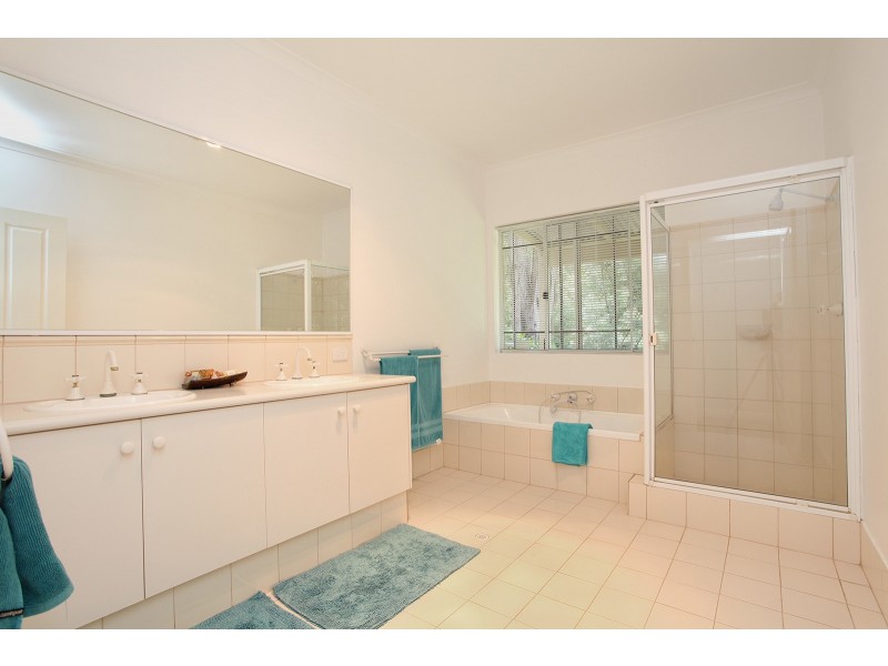 12 Sophia Grove, Roleystone WA 6111