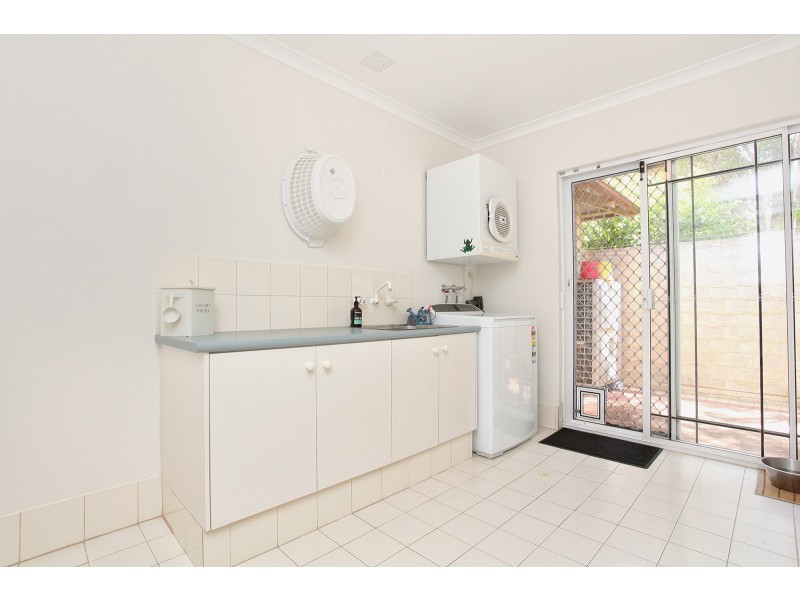 12 Sophia Grove, Roleystone WA 6111