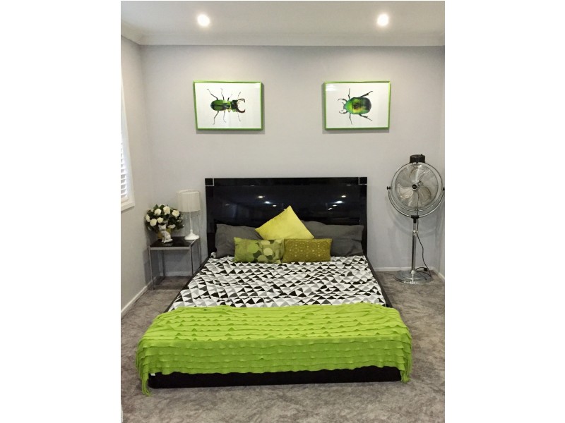 24 Chisholm crescent, Blaxland NSW 2774