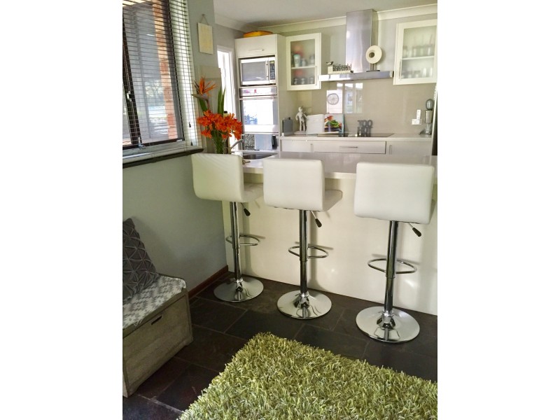 24 Chisholm crescent, Blaxland NSW 2774