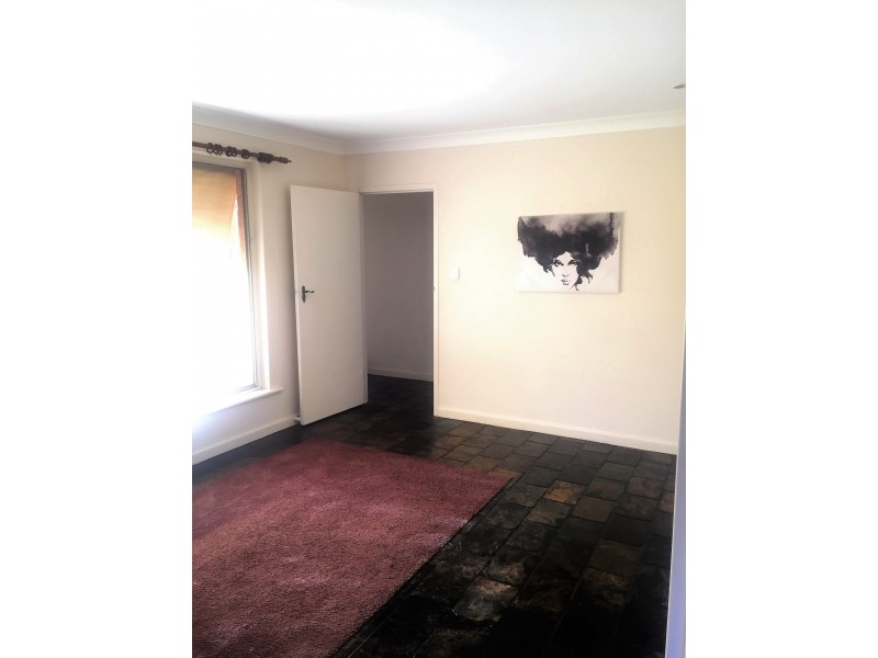 66 Kentwood Road, Morphett Vale SA 5162