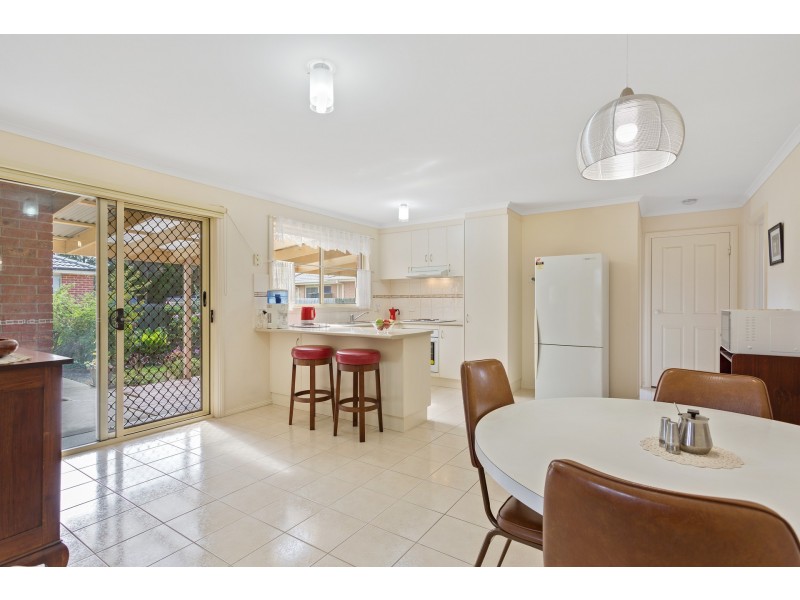 8/8a Henry Street, Koo Wee Rup VIC 3981