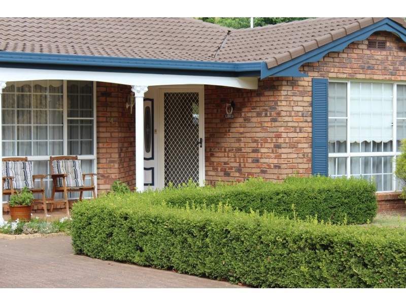 14 Castlereagh Avenue, Binnaway NSW 2395