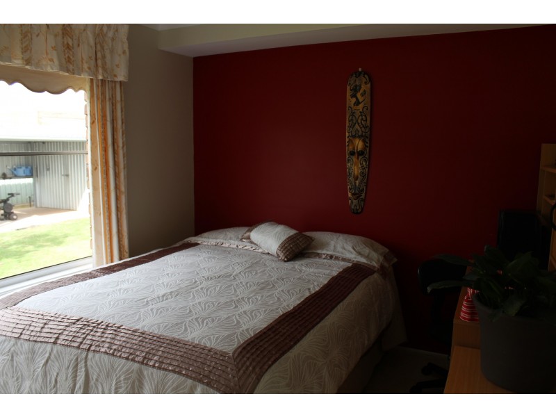 14 Castlereagh Avenue, Binnaway NSW 2395