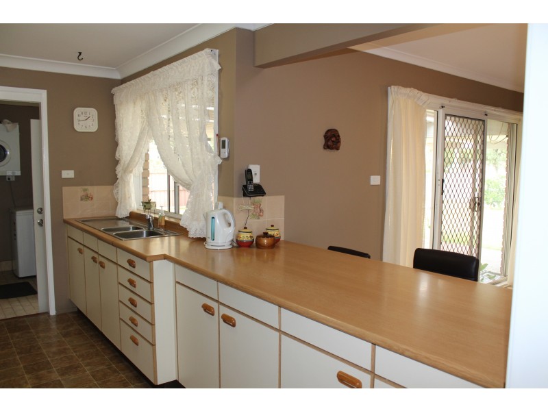 14 Castlereagh Avenue, Binnaway NSW 2395