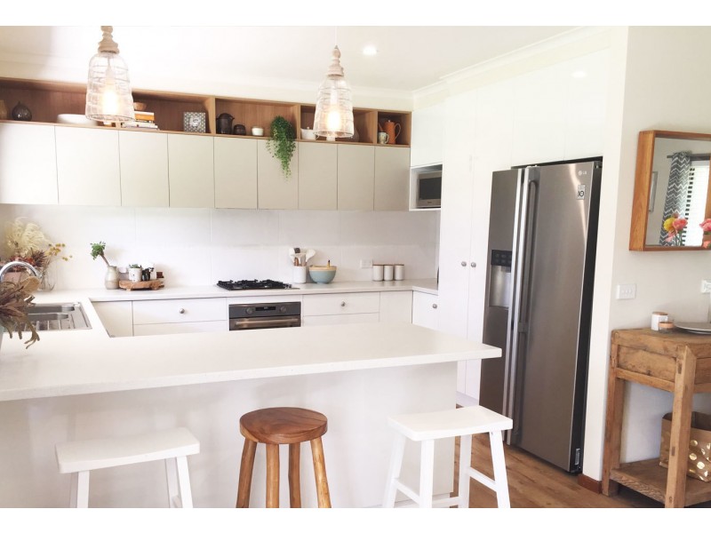 30 Pine View Drive, Tocumwal NSW 2714