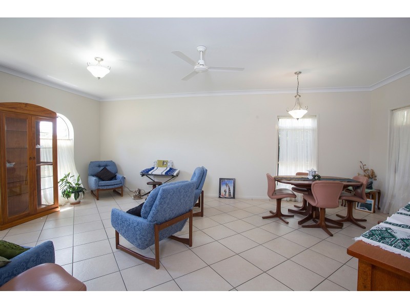 50 Pacific Drive, Blacks Beach QLD 4740