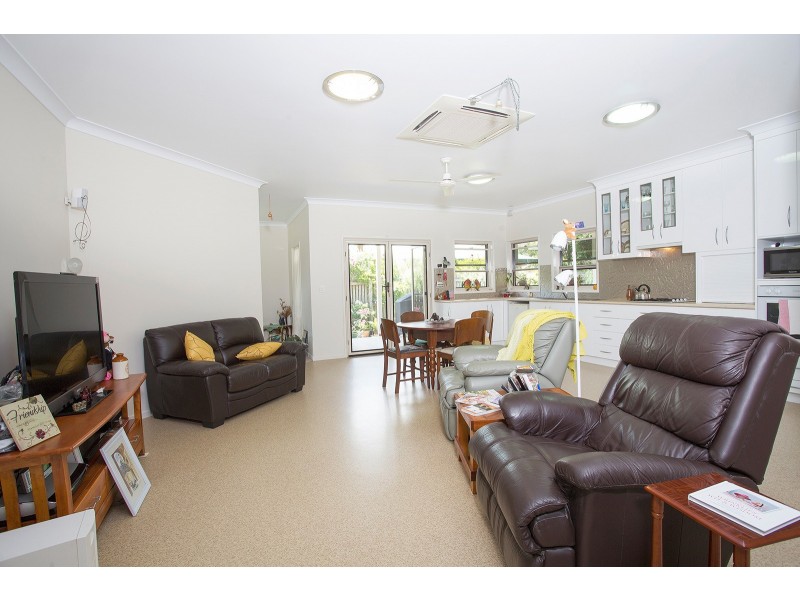 50 Pacific Drive, Blacks Beach QLD 4740