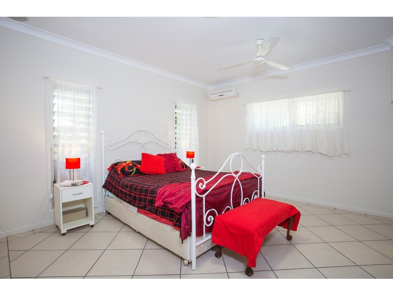 50 Pacific Drive, Blacks Beach QLD 4740
