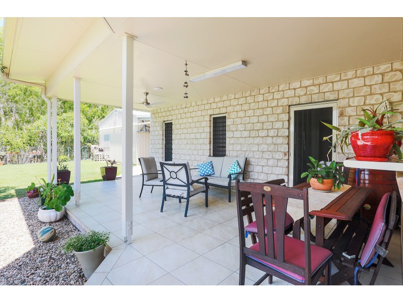 50 Pacific Drive, Blacks Beach QLD 4740