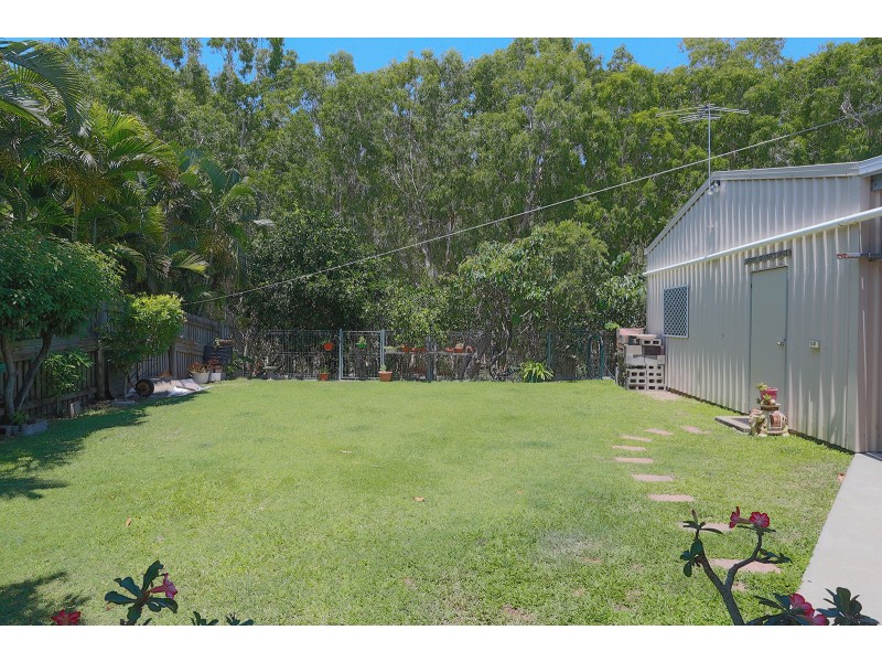 50 Pacific Drive, Blacks Beach QLD 4740