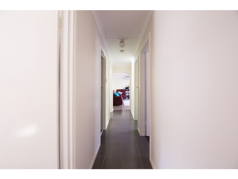 30 Mundaring Weir Rd, Mundaring WA 6073