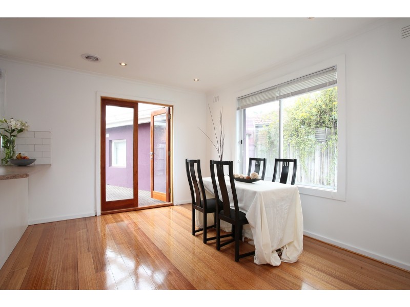 5 Cronin Court, Cheltenham VIC 3192