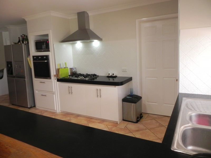 1 Keen Court, Usher WA 6230