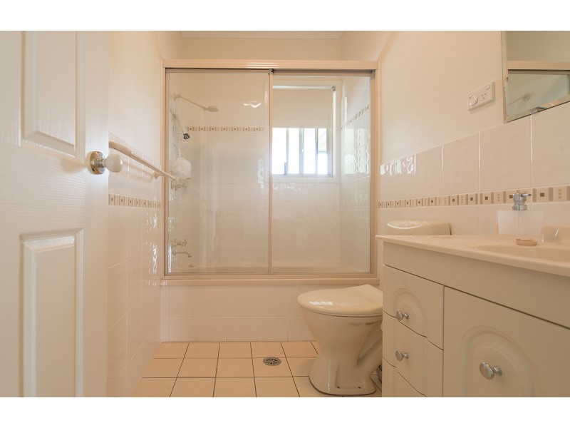 54-56 Frederick Street, Woolomin NSW 2340