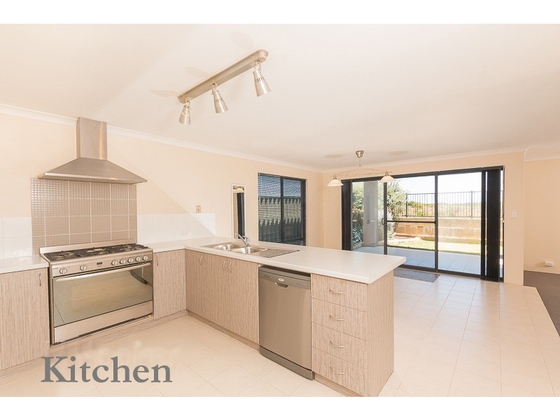 13 Bremen Lane, Port Kennedy WA 6172