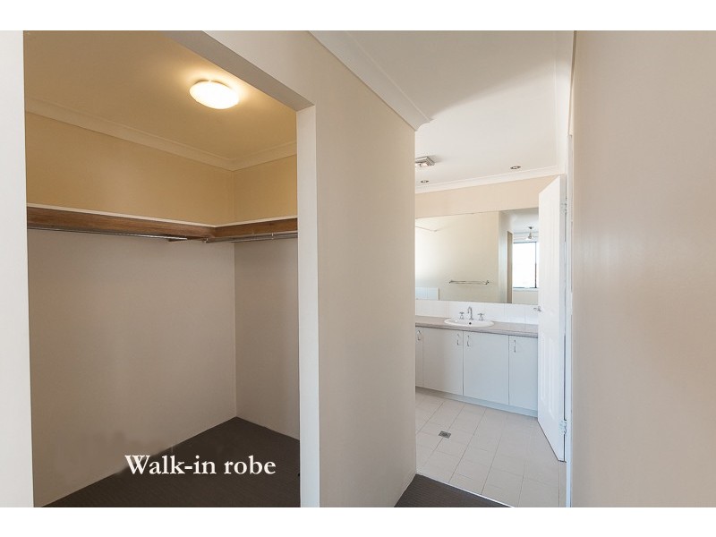 13 Bremen Lane, Port Kennedy WA 6172