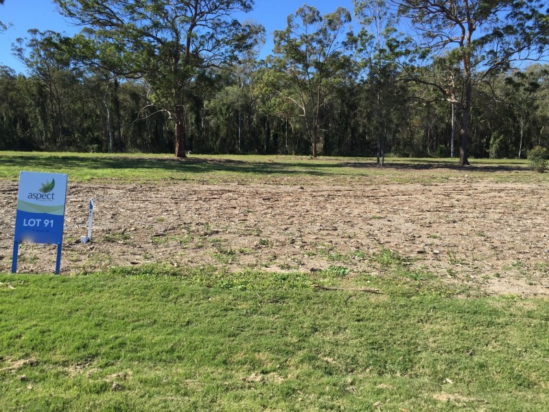 89 – 91 The Aspect, Buccan QLD 4207