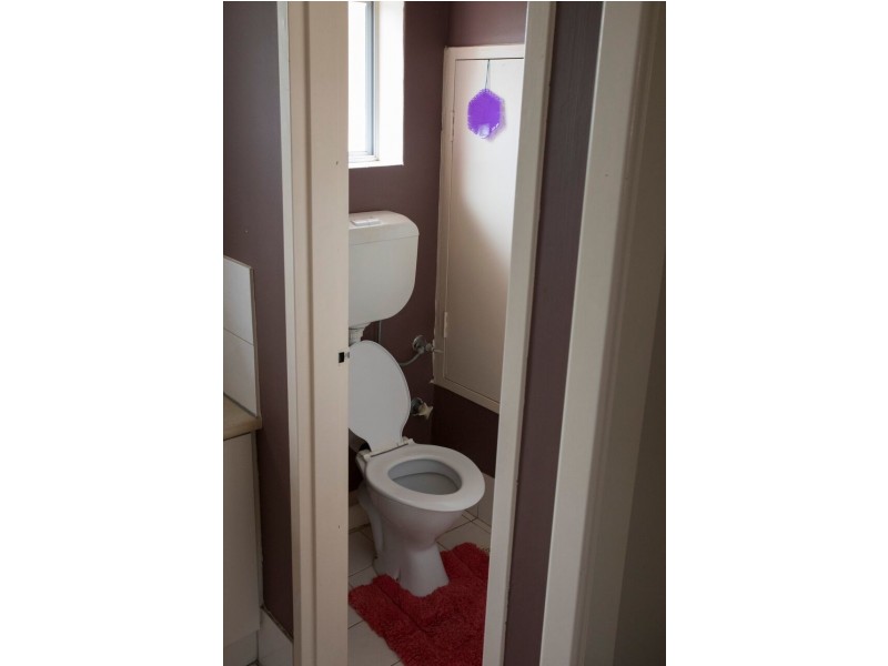 20/4 Canham Way, Orelia WA 6167