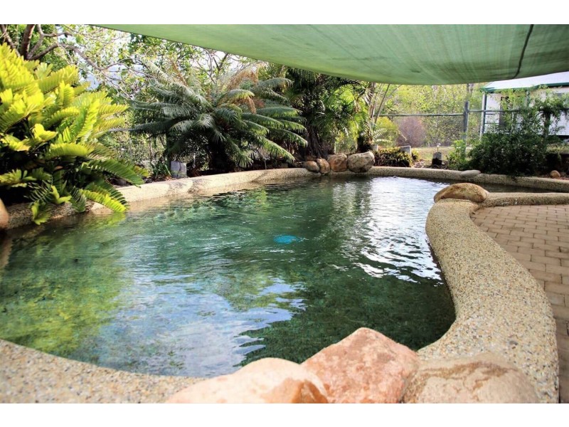 8 Mount Clifton Court, Alligator Creek QLD 4816