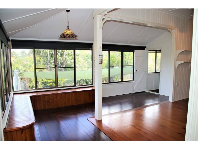 8 Mount Clifton Court, Alligator Creek QLD 4816