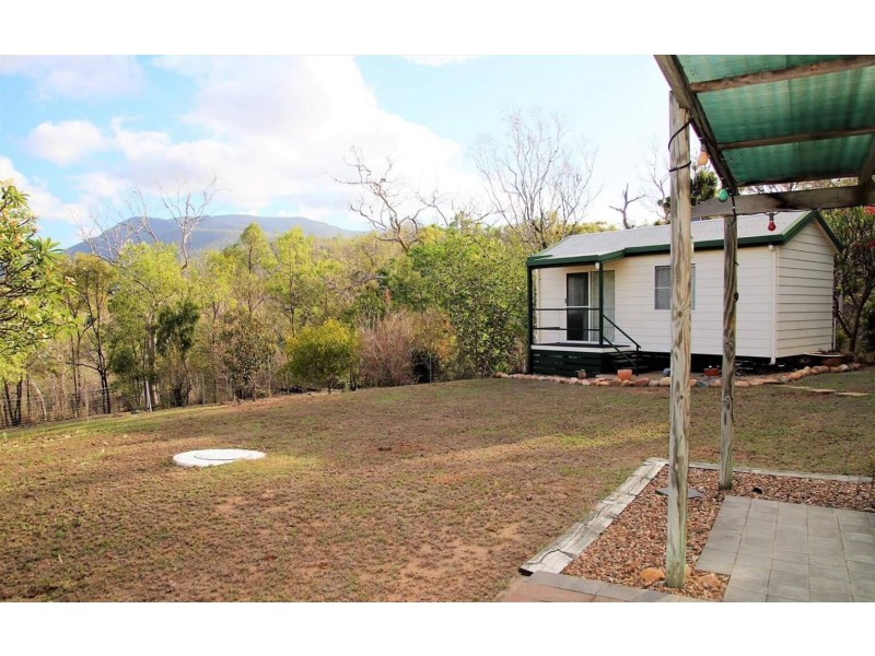 8 Mount Clifton Court, Alligator Creek QLD 4816