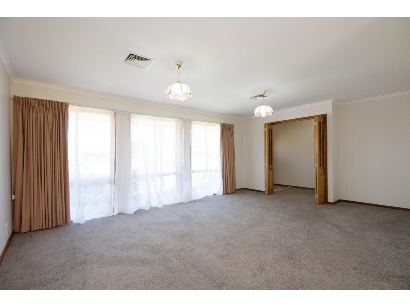 3 Saint James Drive, Yinnar VIC 3869