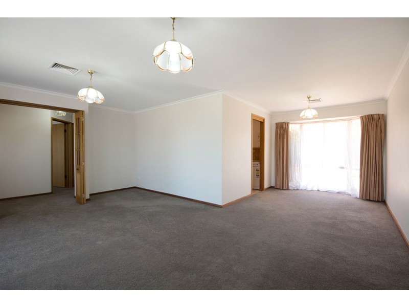 3 Saint James Drive, Yinnar VIC 3869