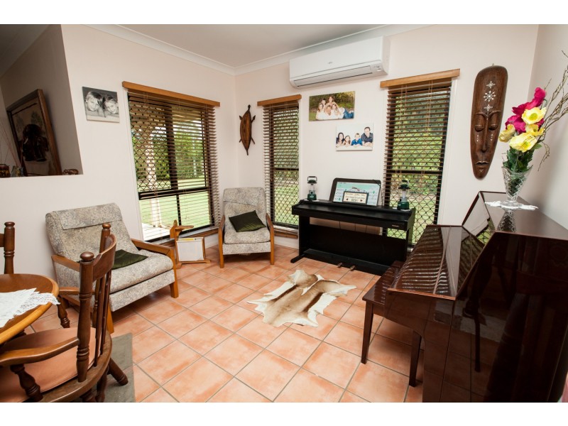 12 Vera Court, Wamuran QLD 4512