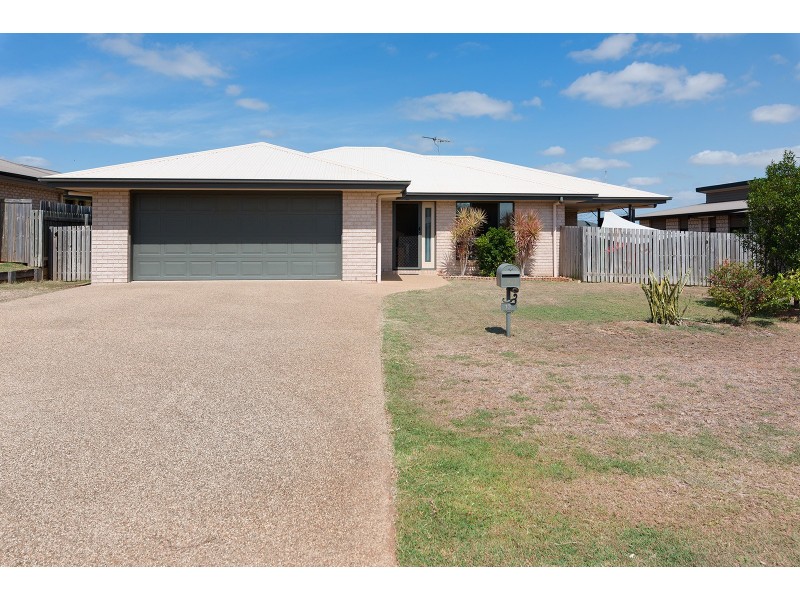 13 William Close, Gracemere QLD 4702