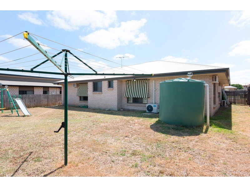 13 William Close, Gracemere QLD 4702
