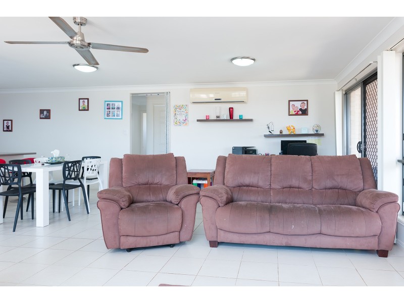 13 William Close, Gracemere QLD 4702