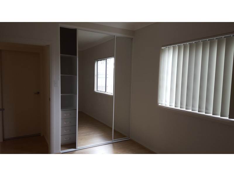 6A Kubor Street, Glenfield NSW 2167