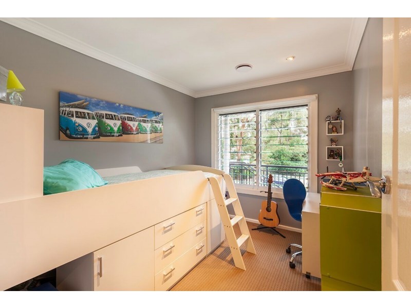 2A Lurnea Crescent, Valentine NSW 2280