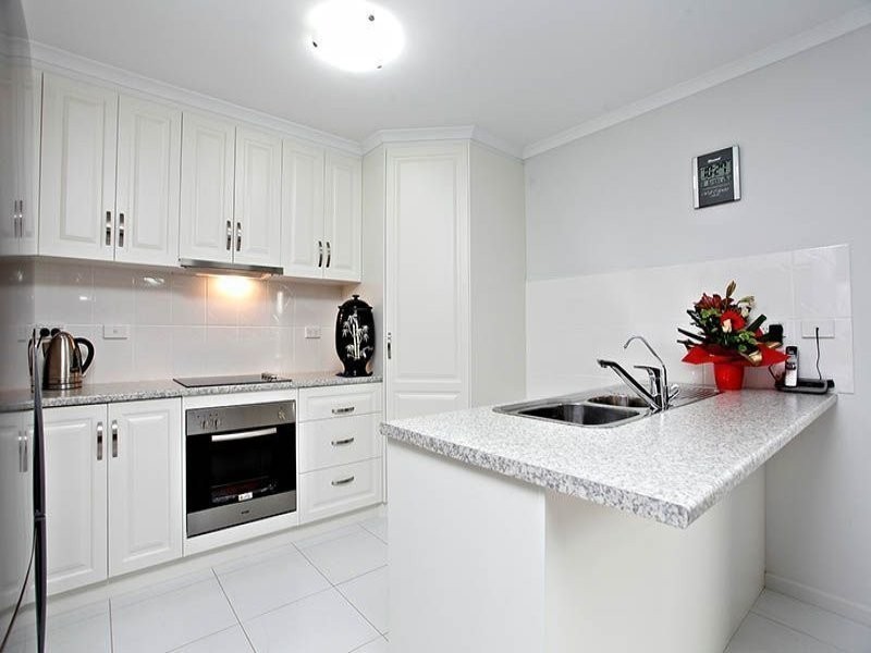 11 Cormorant Court, Middleton SA 5213