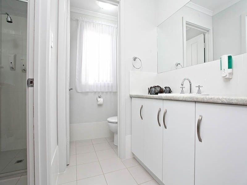 11 Cormorant Court, Middleton SA 5213