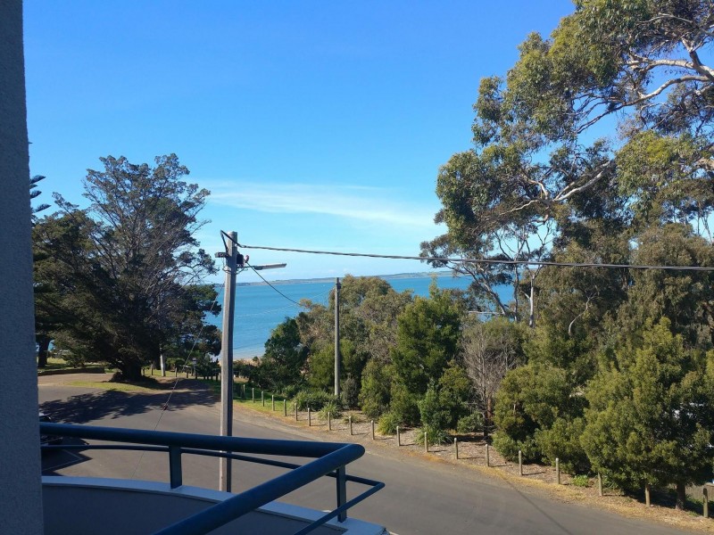 52/2-10 Steele Street, Cowes VIC 3922