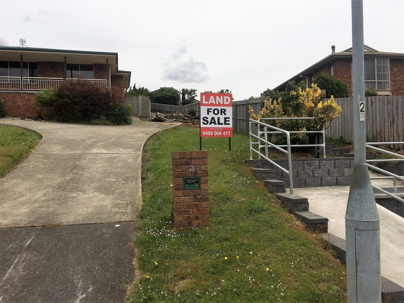 16 Fiani Court, Kingston TAS 7050
