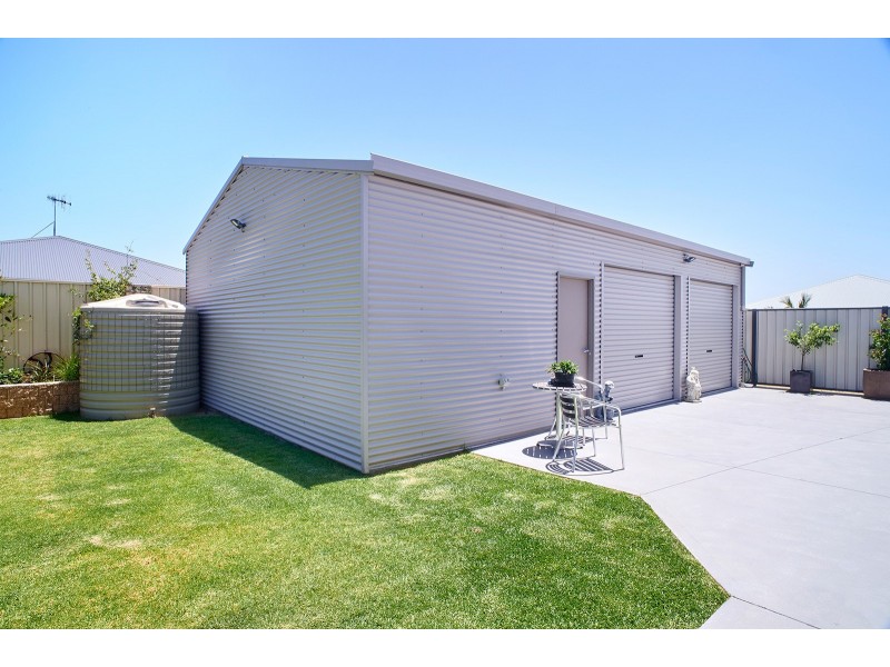 35 Gerdes Way, Mckail WA 6330