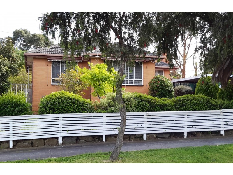 3 Roselyn Cres, Boronia VIC 3155