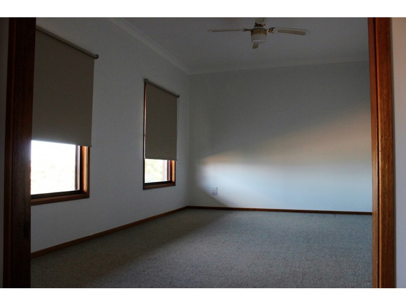 153 Cons Lane, Parkes NSW 2870