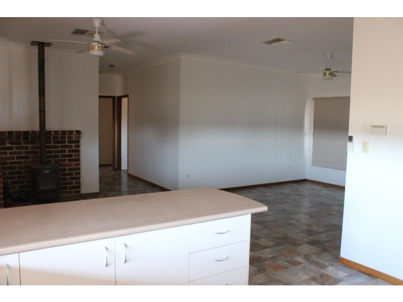 153 Cons Lane, Parkes NSW 2870