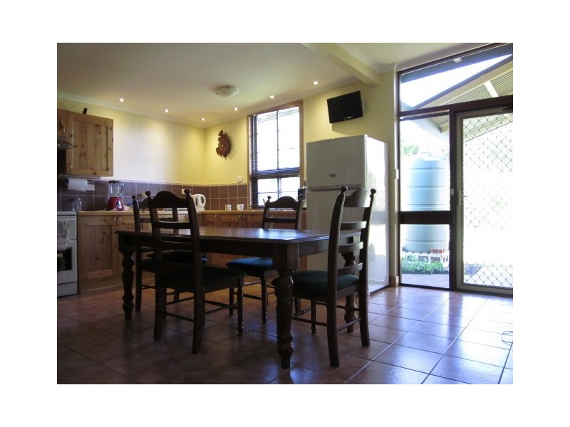 7 Battunga Road, Meadows SA 5201