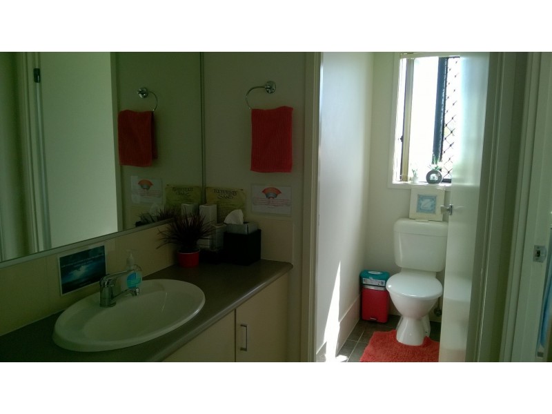70 Hannant Road, Kensington Grove QLD 4341