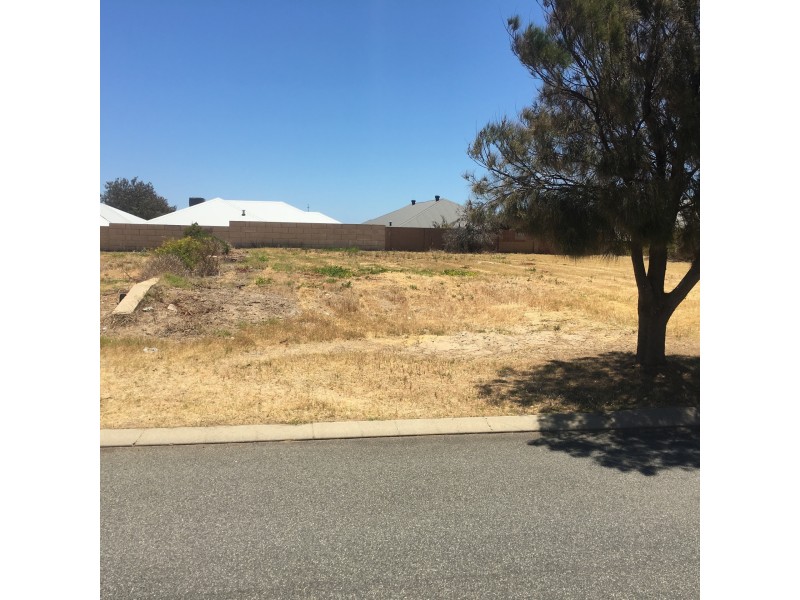 4 Jettyl Way, Wannanup WA 6210