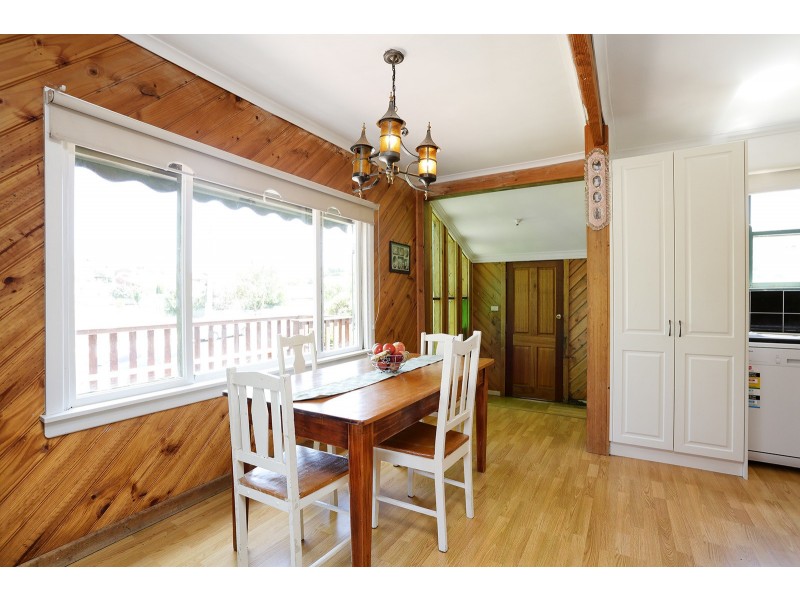 65 Anglesey Street, Seymour VIC 3660